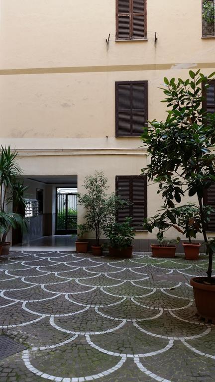 Angoletto Di Trastevere Rom Exteriör bild